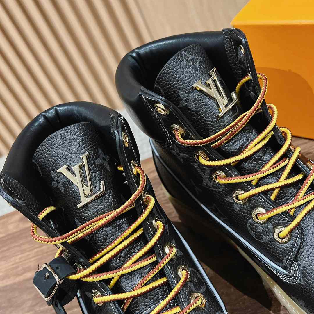Louis Vuitton x Timberland Ankle Boot - FashionPlug