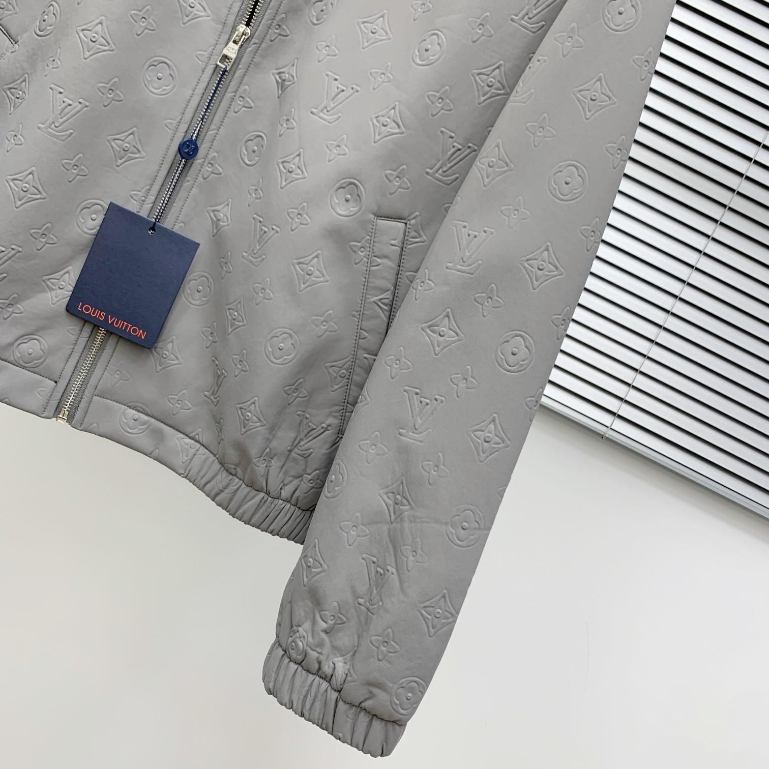 Louis Vuitton Tracksuit  - FashionPlug