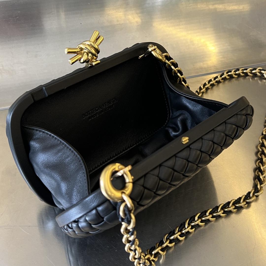 Bottega Veneta Knot （19*11.5*5cm） - FashionPlug