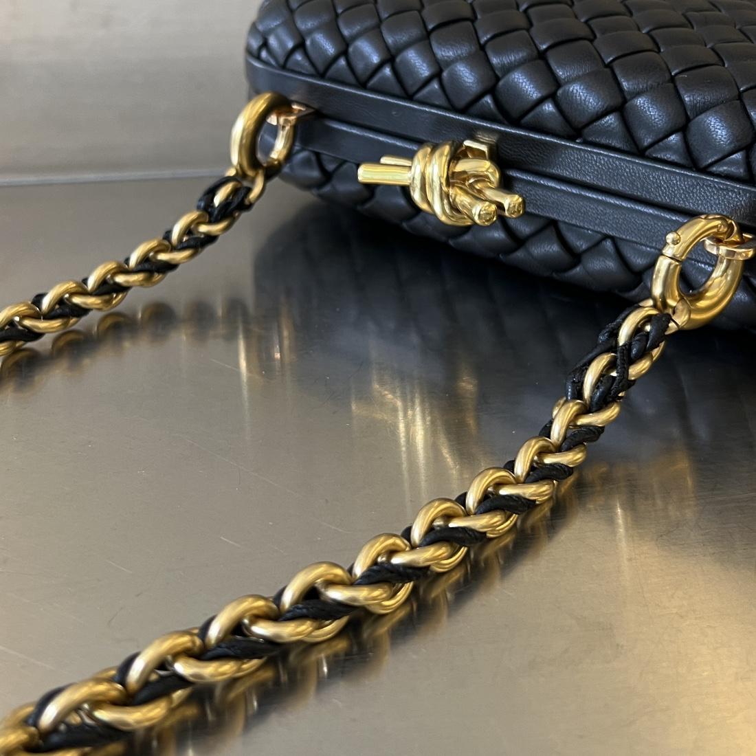 Bottega Veneta Knot （19*11.5*5cm） - FashionPlug