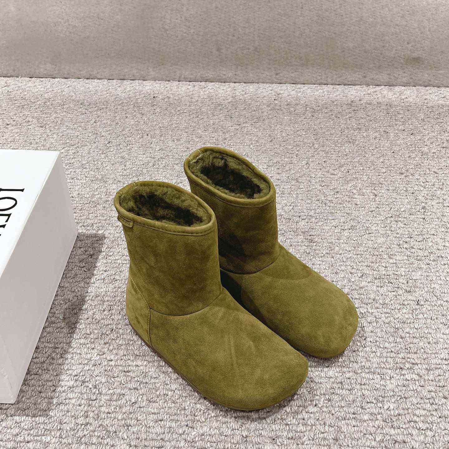 Loewe Lago Boot In Suede And Shearling - FashionPlug