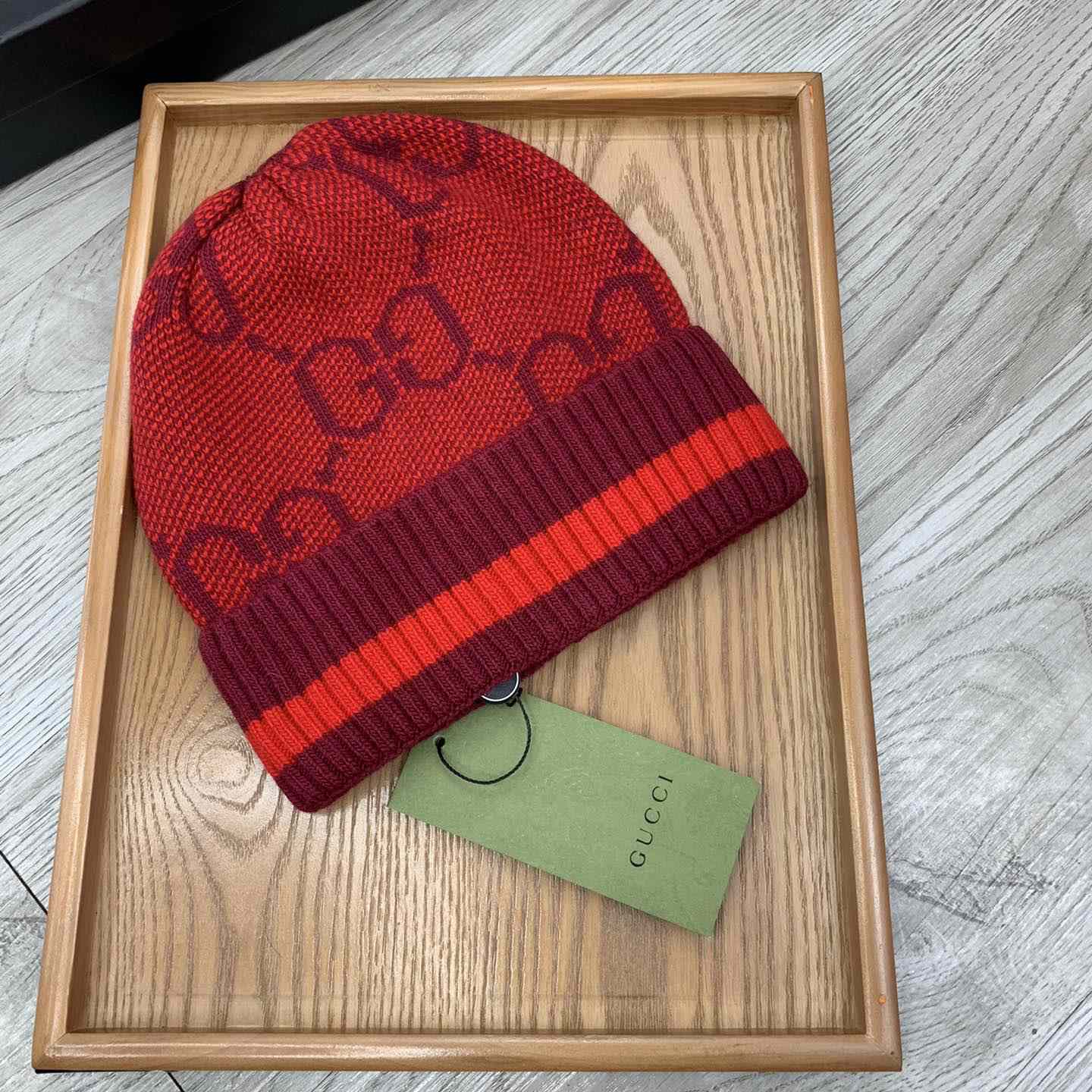 Gucci Beanie  - FashionPlug