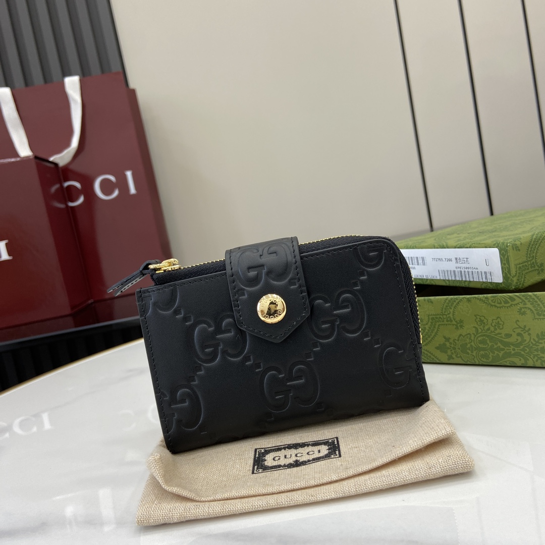 Gucci GG Medium Wallet - FashionPlug