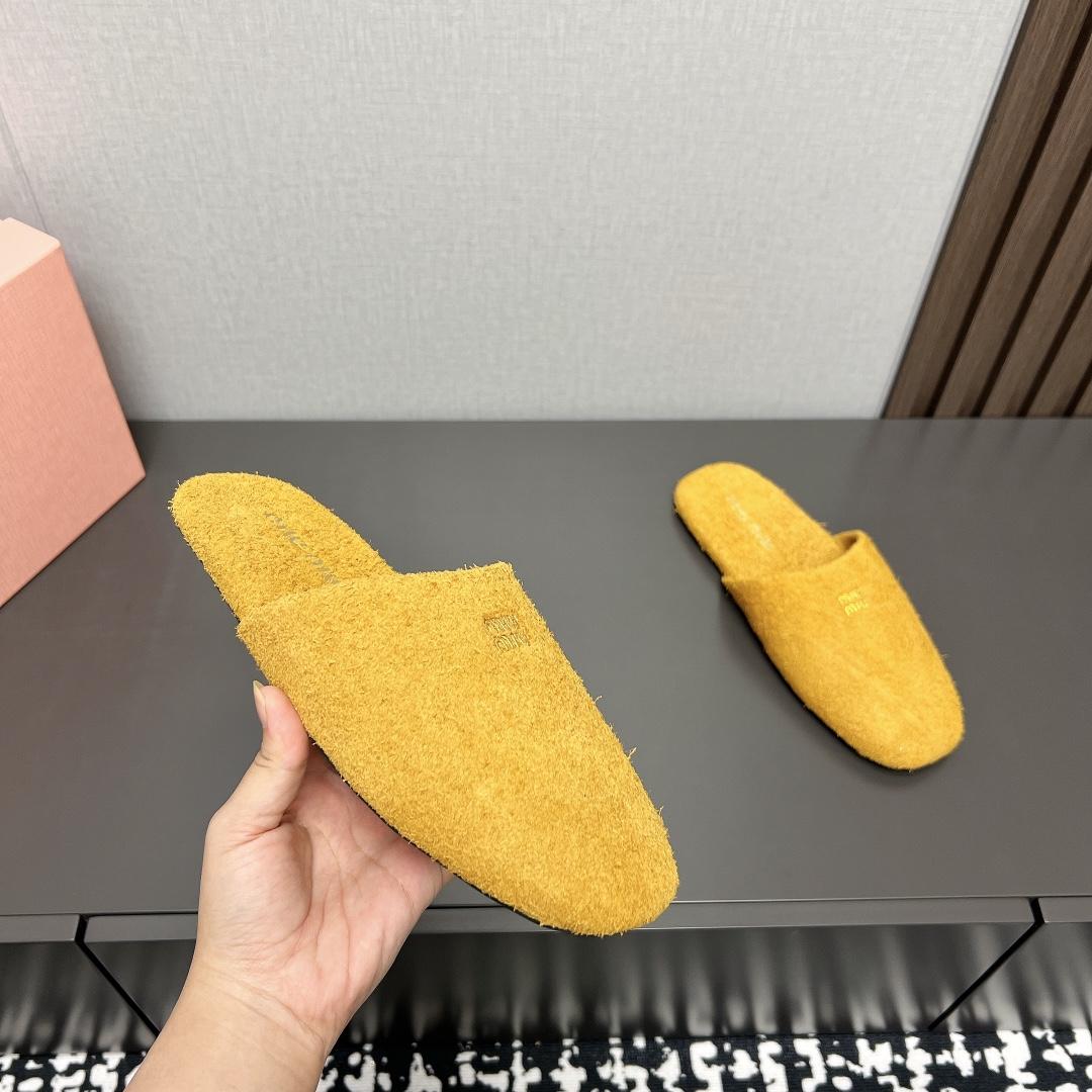 Miu Miu Suede Slippers - FashionPlug