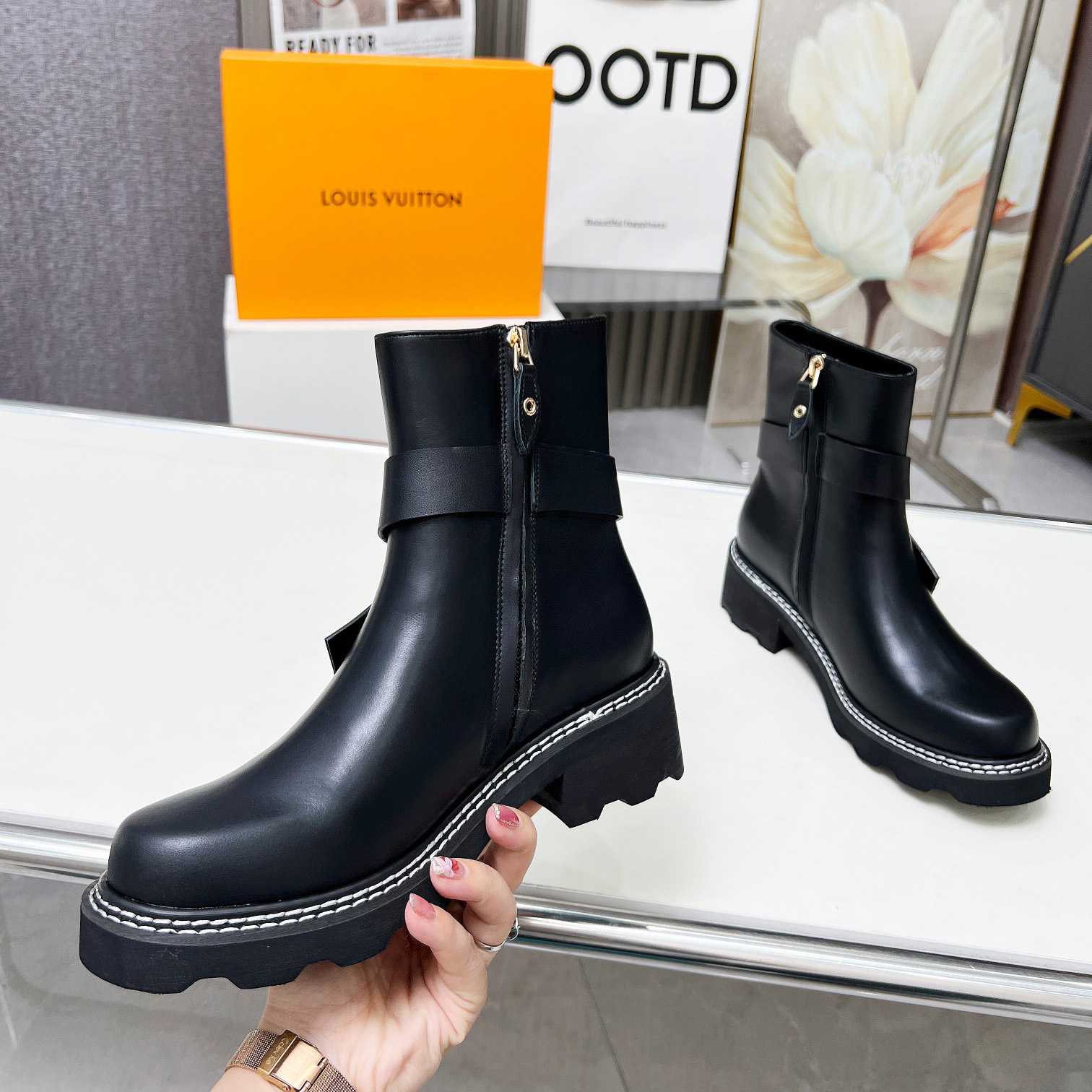 Louis Vuitton LV Beaubourg Ankle Boot   1ADADP - FashionPlug