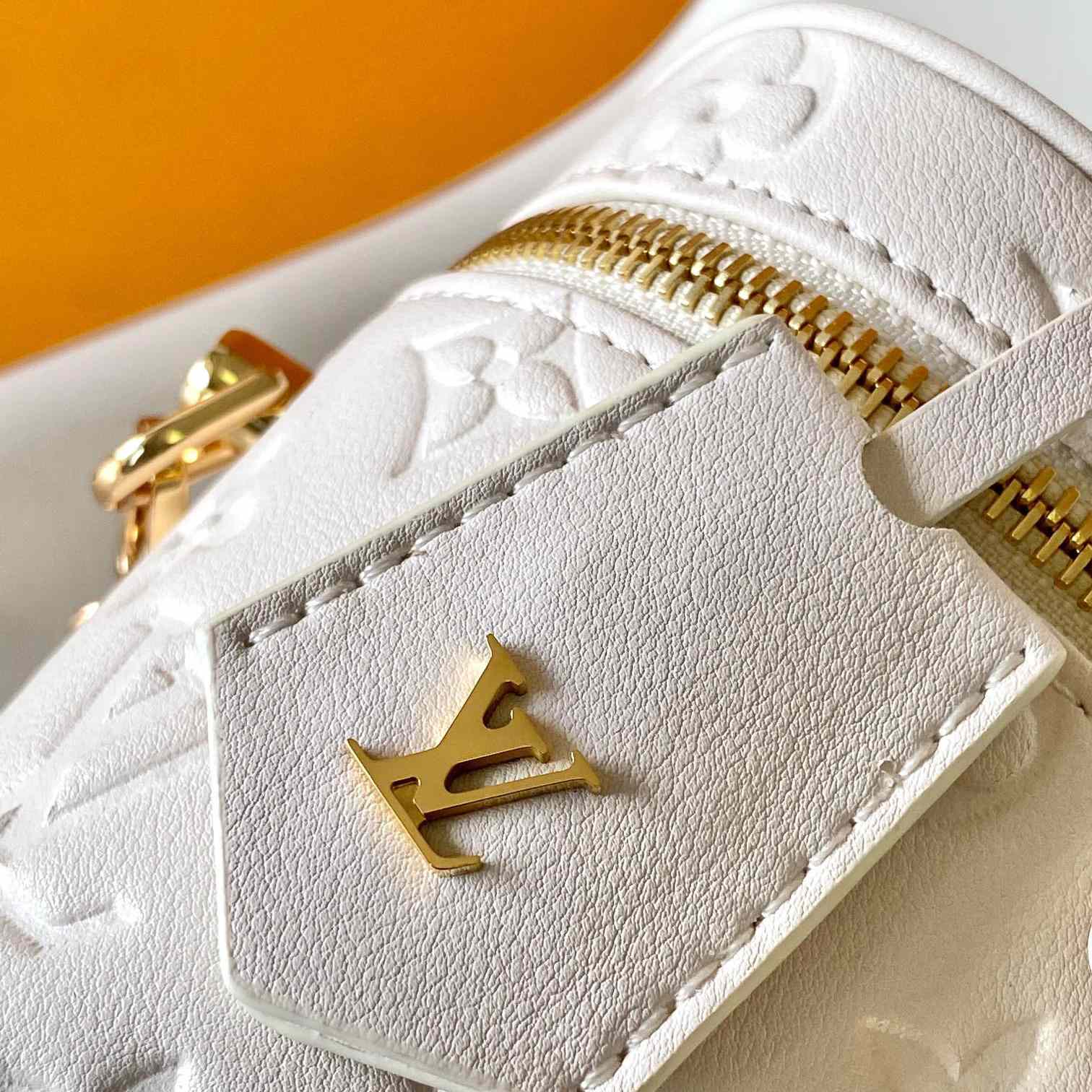Louis Vuitton Vanity PM   M25219 - FashionPlug