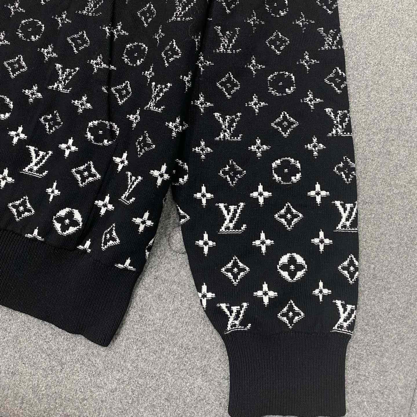 Louis Vuitton Monogram Gradient Hoodie - FashionPlug