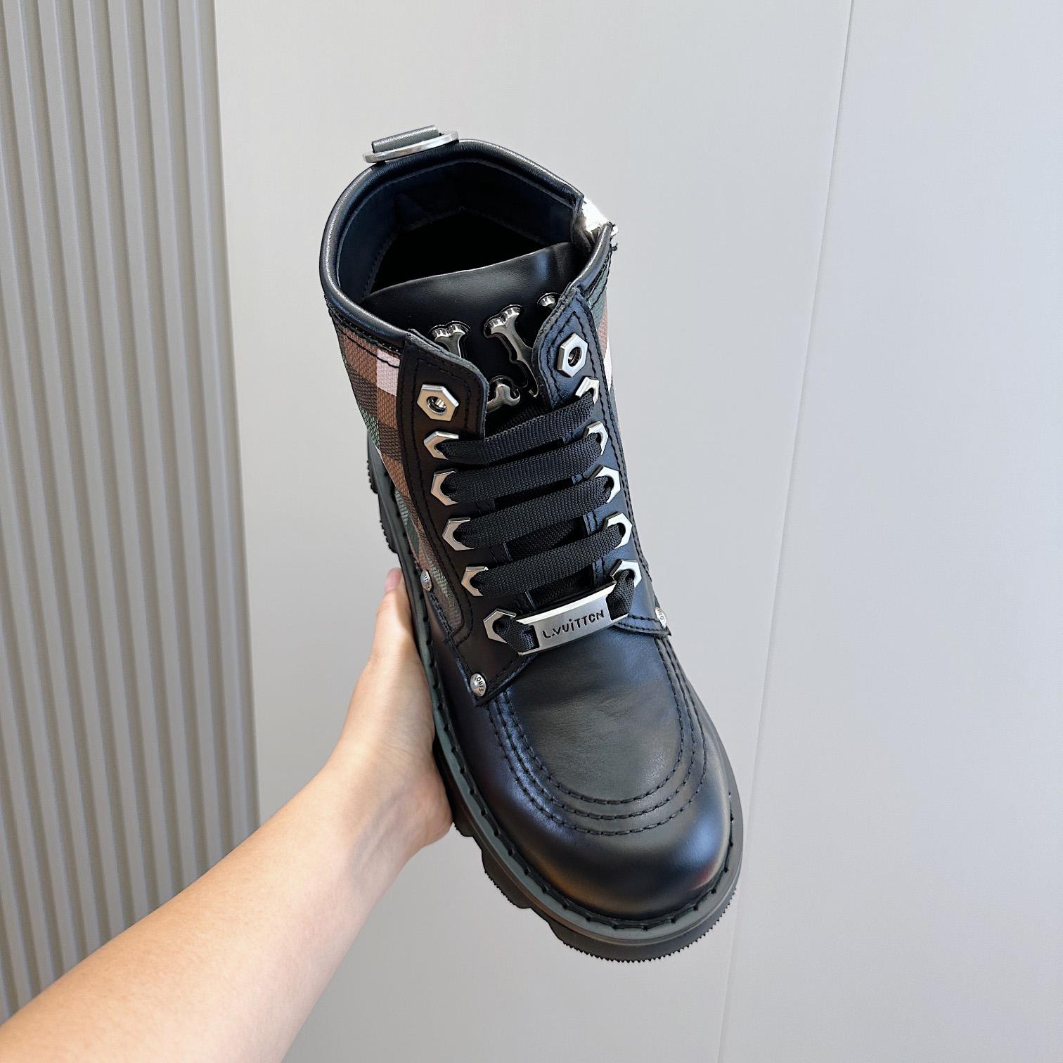 Louis Vuitton LV Checker Combat Boot   1ACNEX - FashionPlug