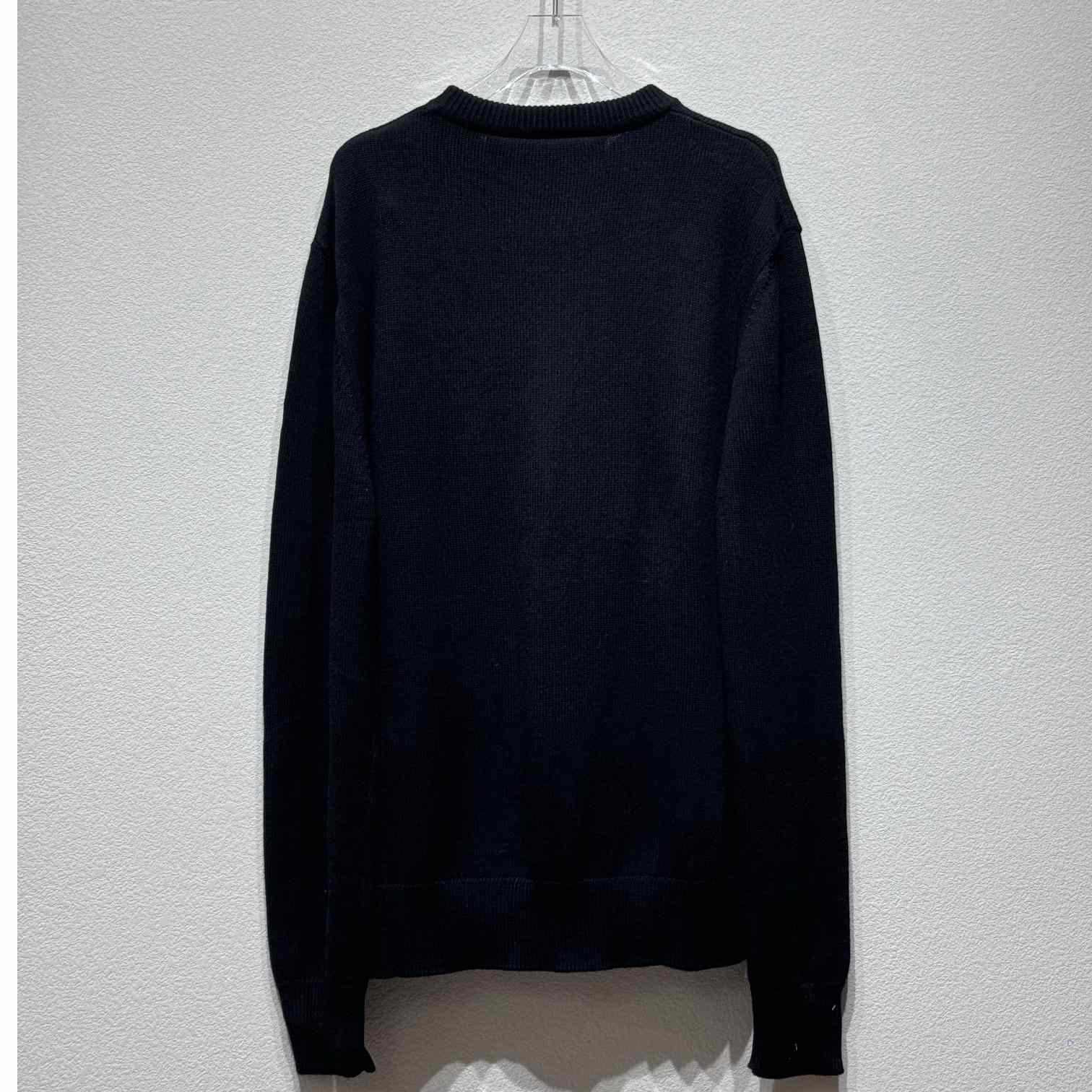 Givenchy 4G Logo Sweater - FashionPlug
