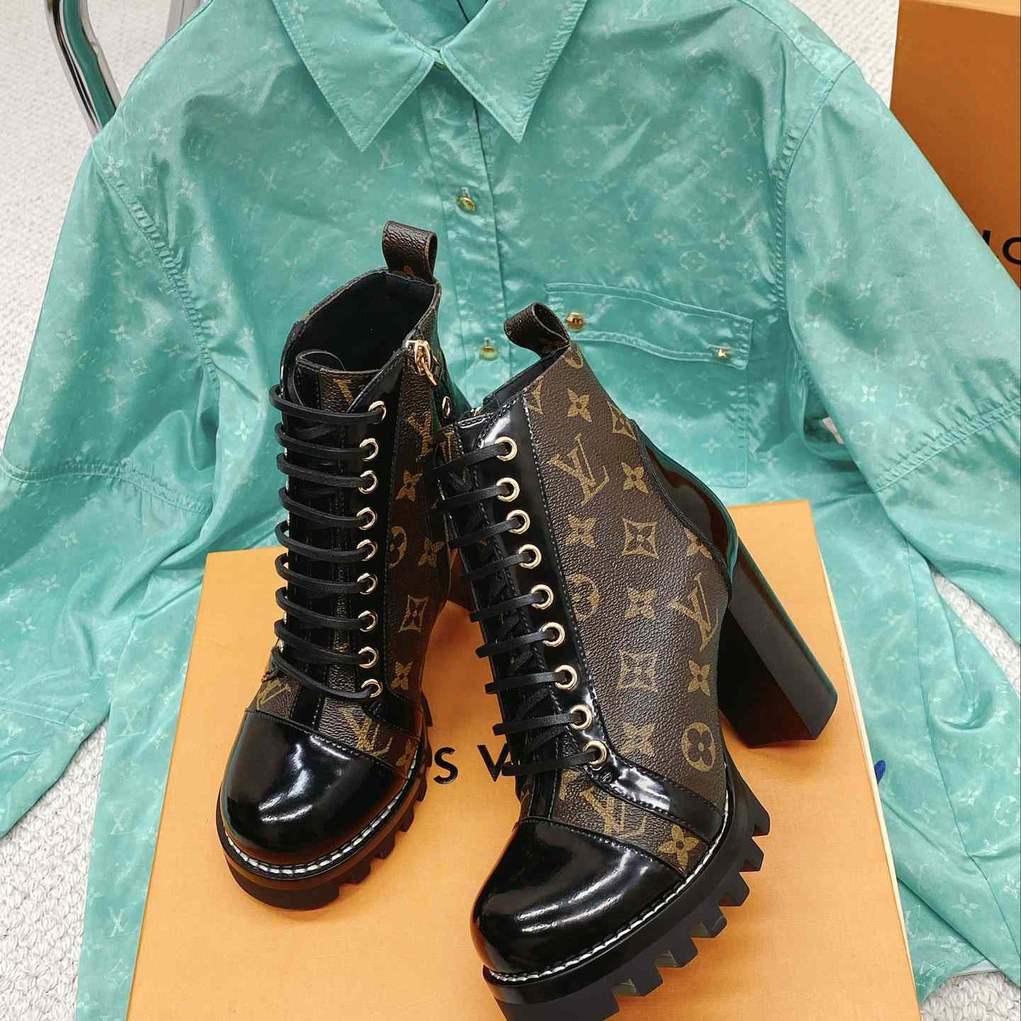 Louis Vuitton Star Trail Ankle Boot   1 A2Y7X - FashionPlug