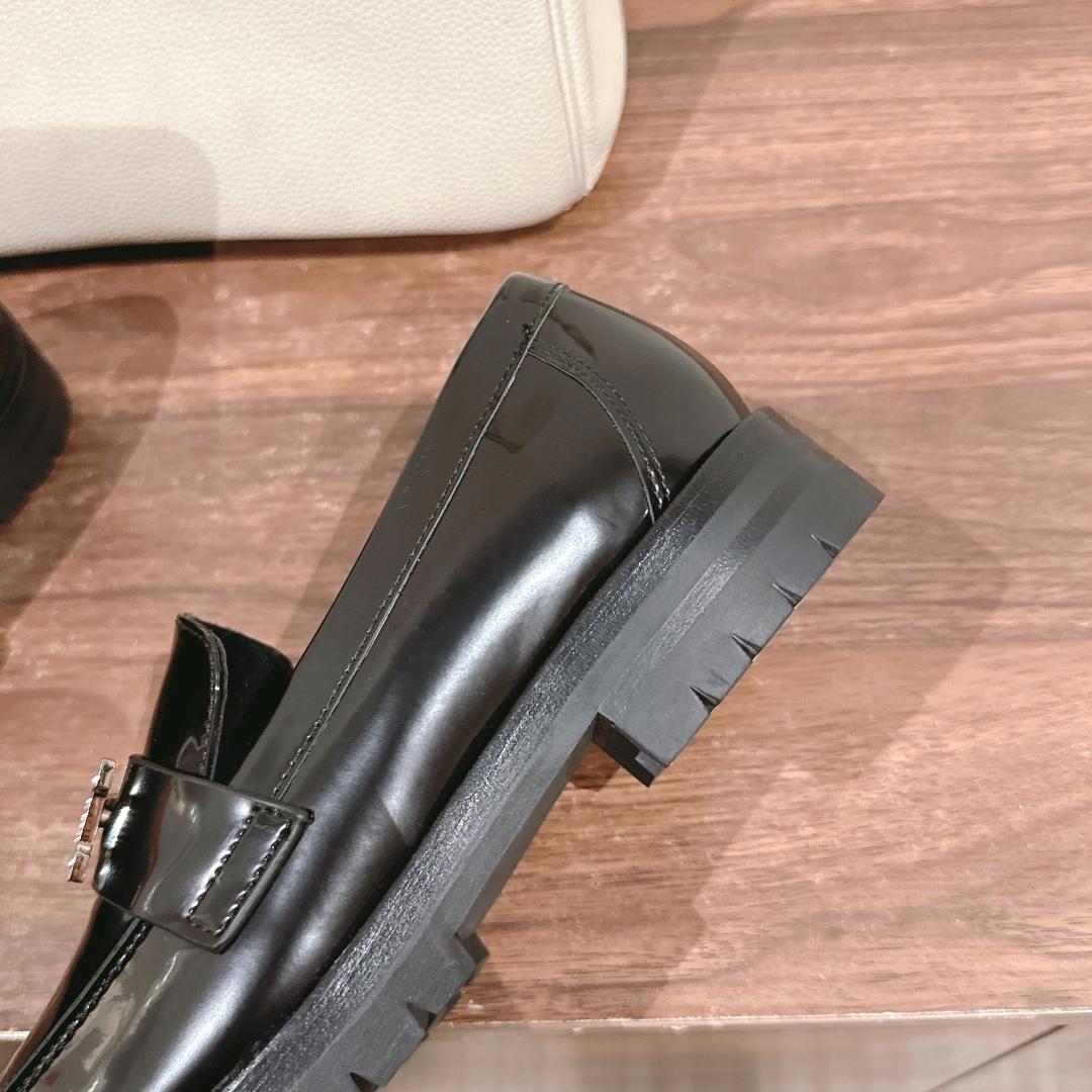 Hermes Faubourg Loafer - FashionPlug