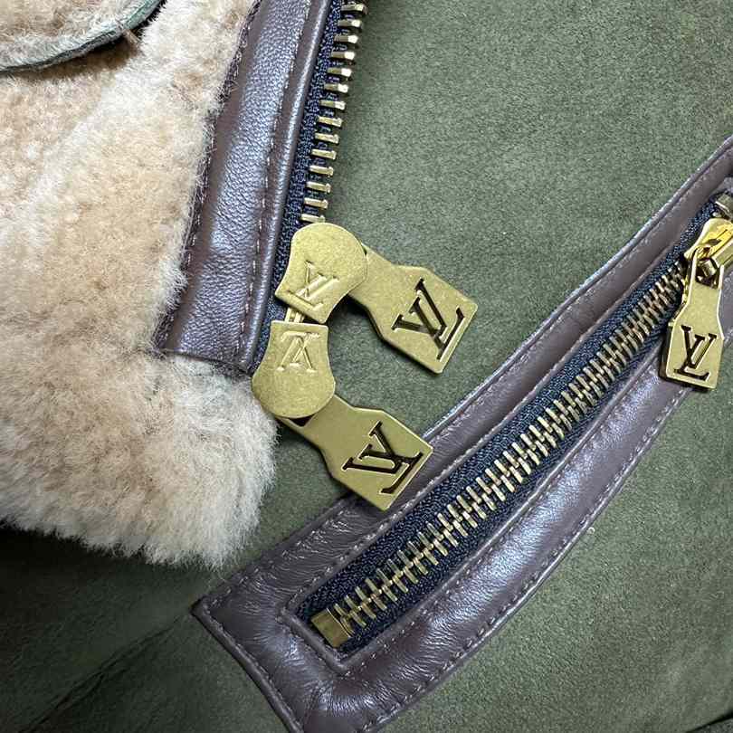 Louis Vuitton Shearling Bombardier   1AFIMP - FashionPlug