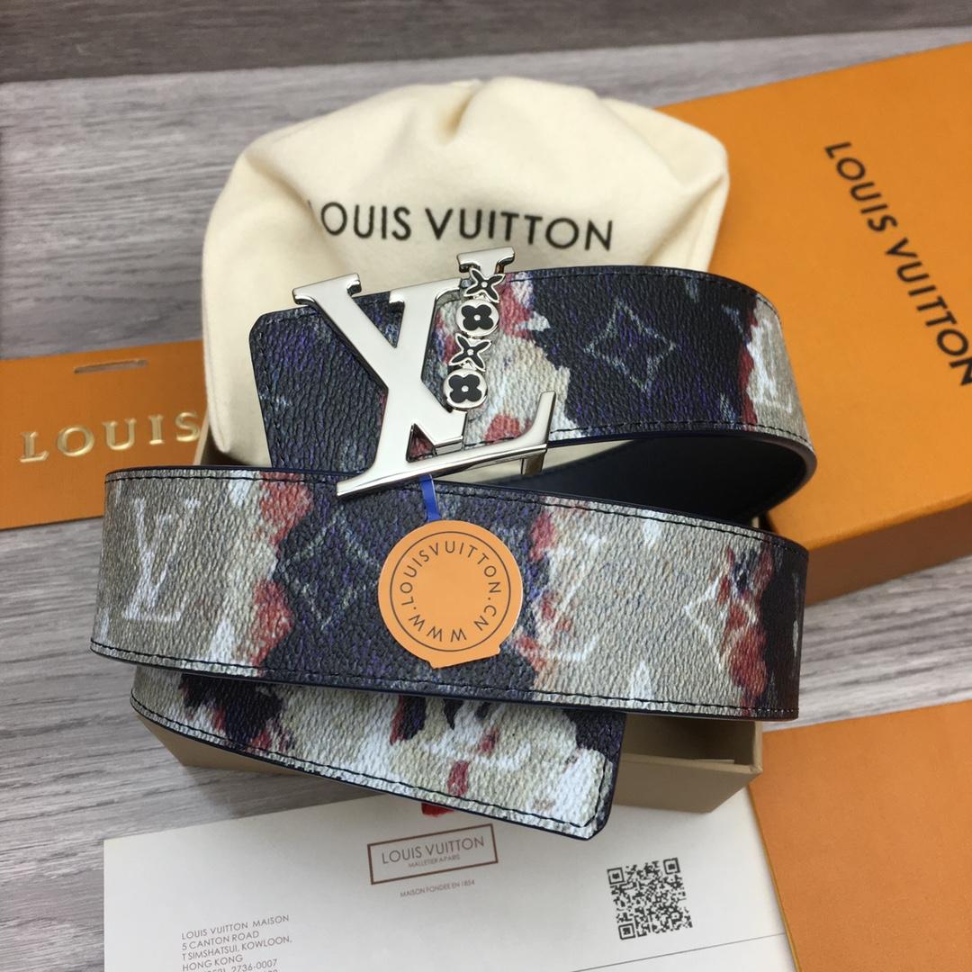 Louis Vuitton LV Initiales 40mm Reversible Belt - FashionPlug