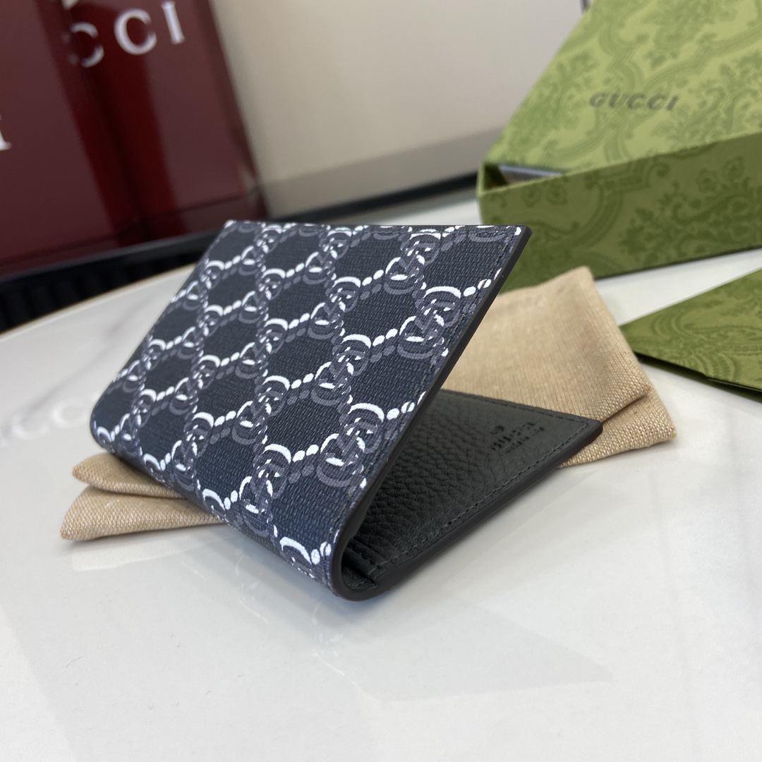 Gucci Card Case With GG Shadow - FashionPlug