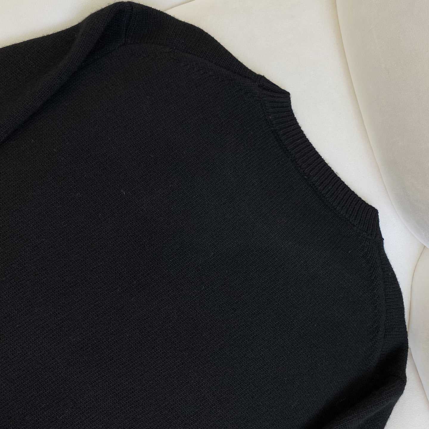 Loewe Sweater In Wool - FashionPlug