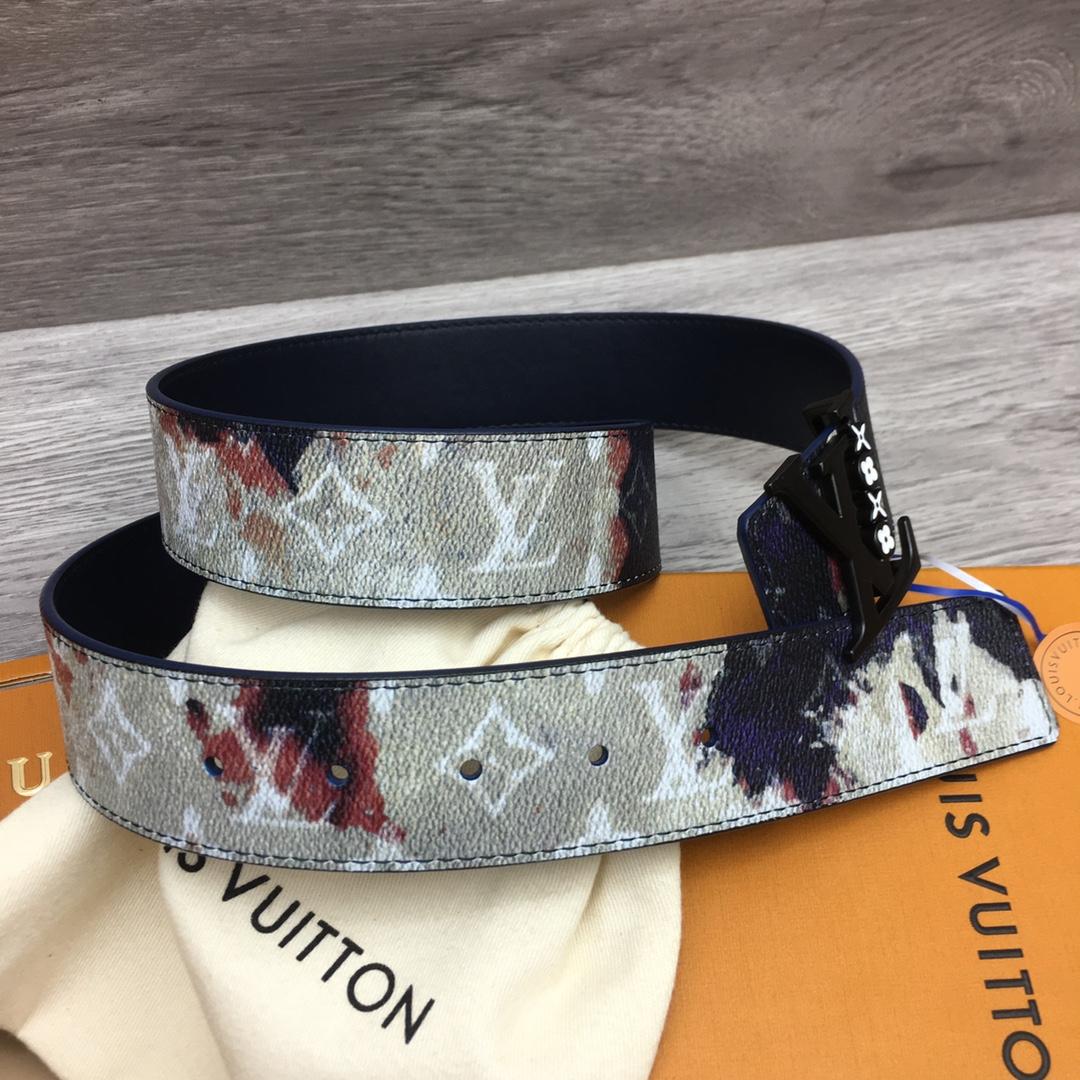 Louis Vuitton LV Initiales 40mm Reversible Belt - FashionPlug