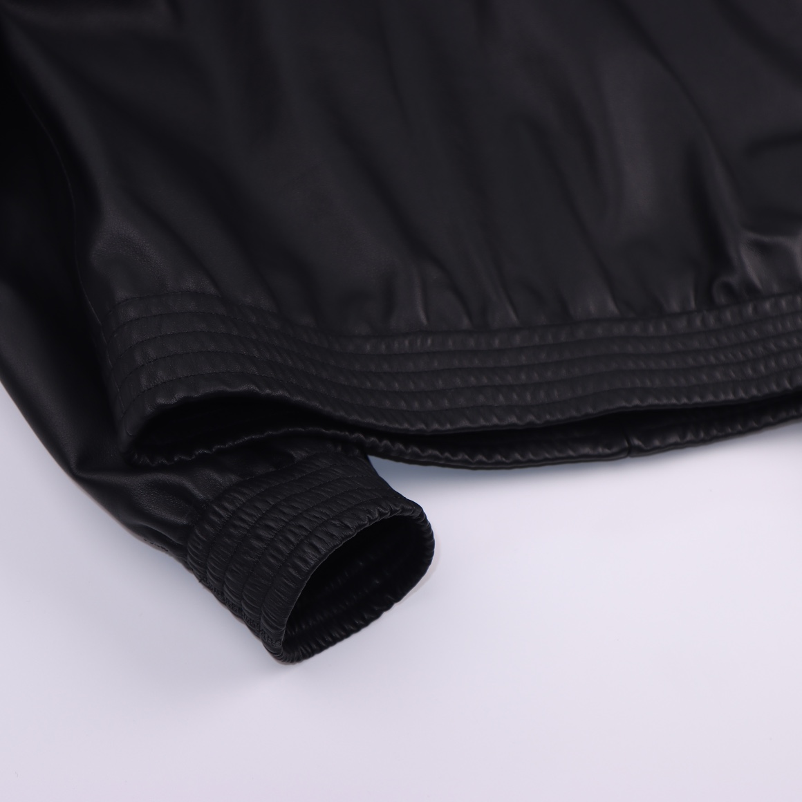 Louis Vuitton Zipped Leather Hoodie   1AFQP6 - FashionPlug