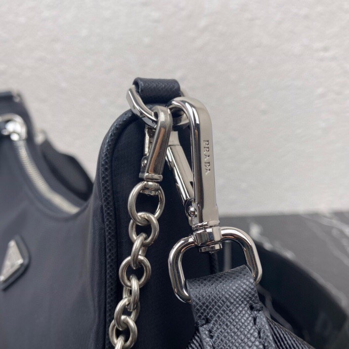 Prada Re-Edition 2005 Re-Nylon Bag  22-12-6cm - FashionPlug