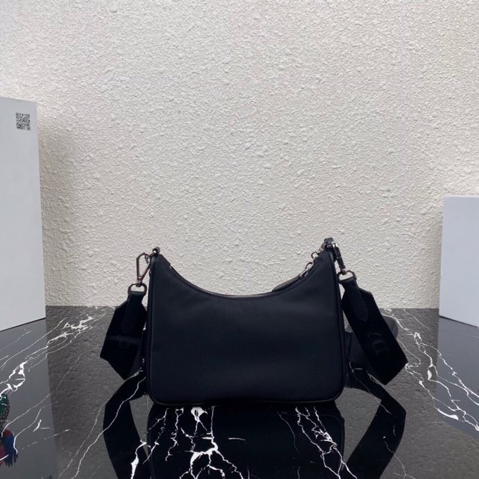 Prada Re-Edition 2005 Re-Nylon Bag  22-12-6cm - FashionPlug