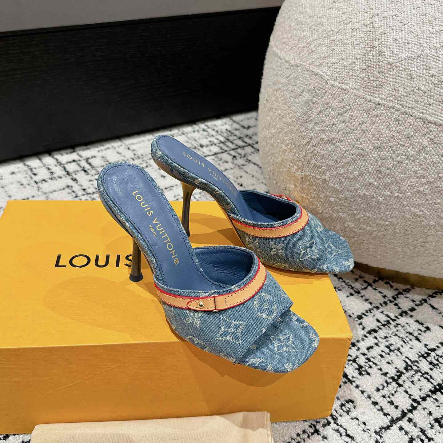 Louis Vuitton Neo Revival Mule   - FashionPlug