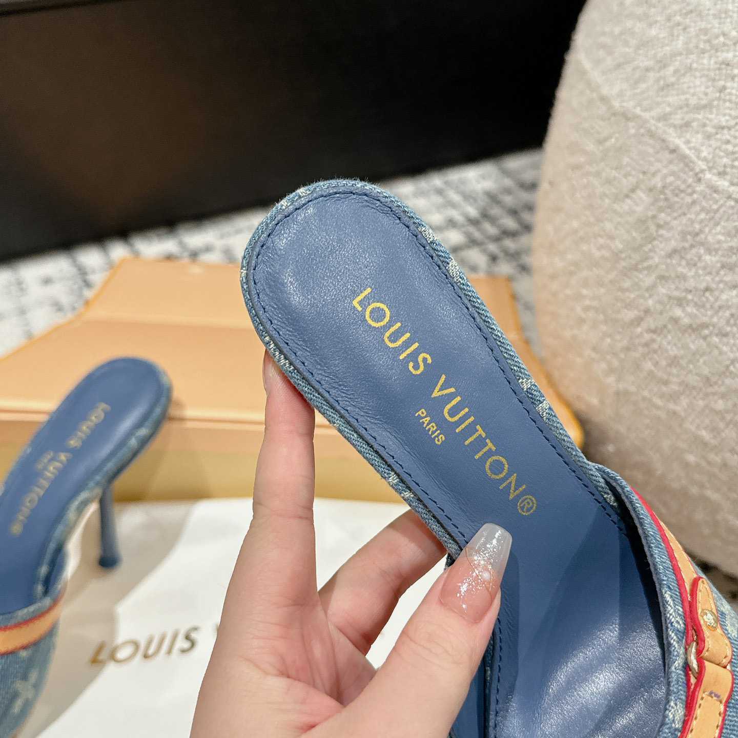 Louis Vuitton Neo Revival Mule   - FashionPlug