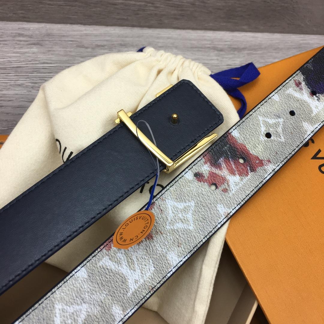 Louis Vuitton LV Initiales 40mm Reversible Belt - FashionPlug