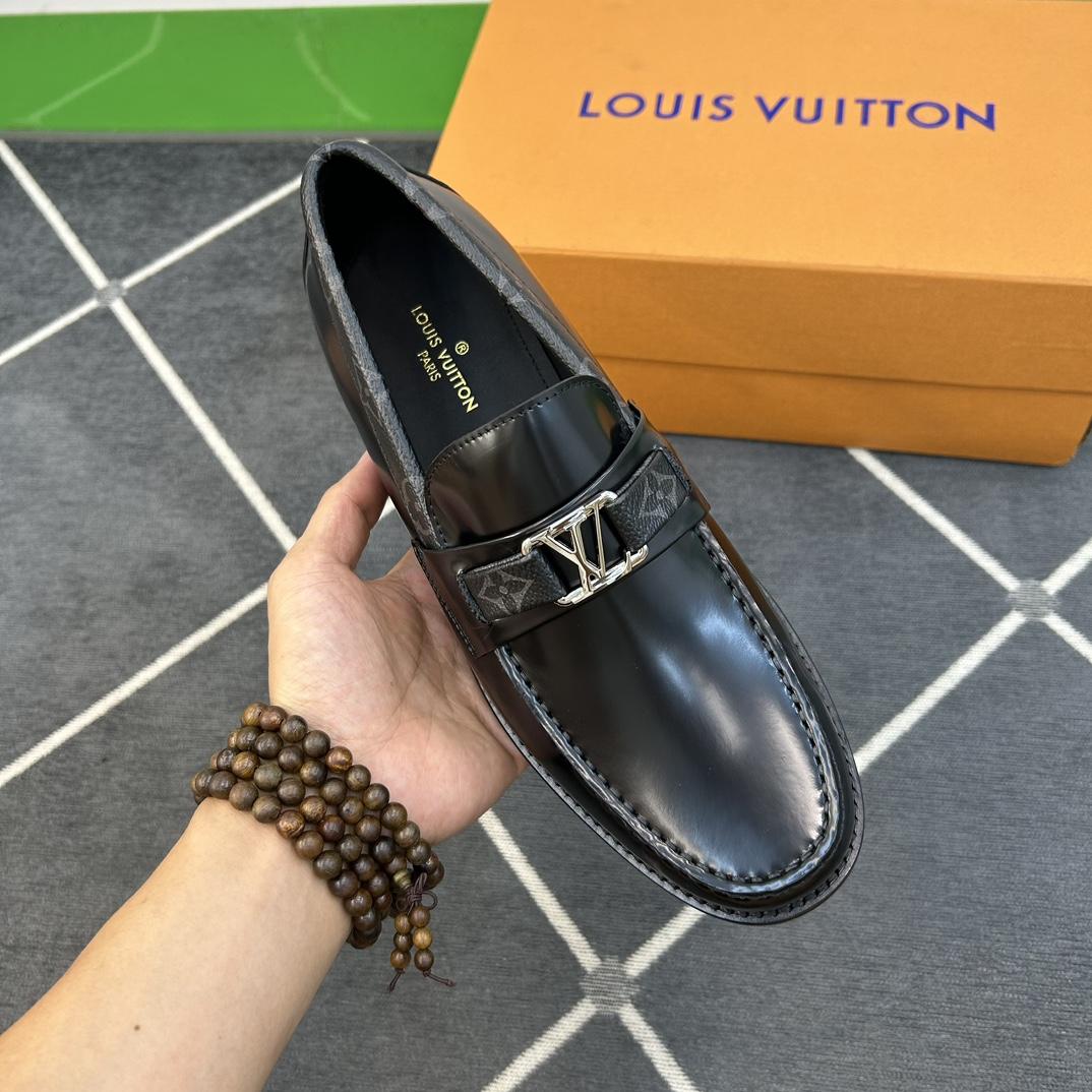 Louis Vuitton Men's Major Leather Loafers - FashionPlug