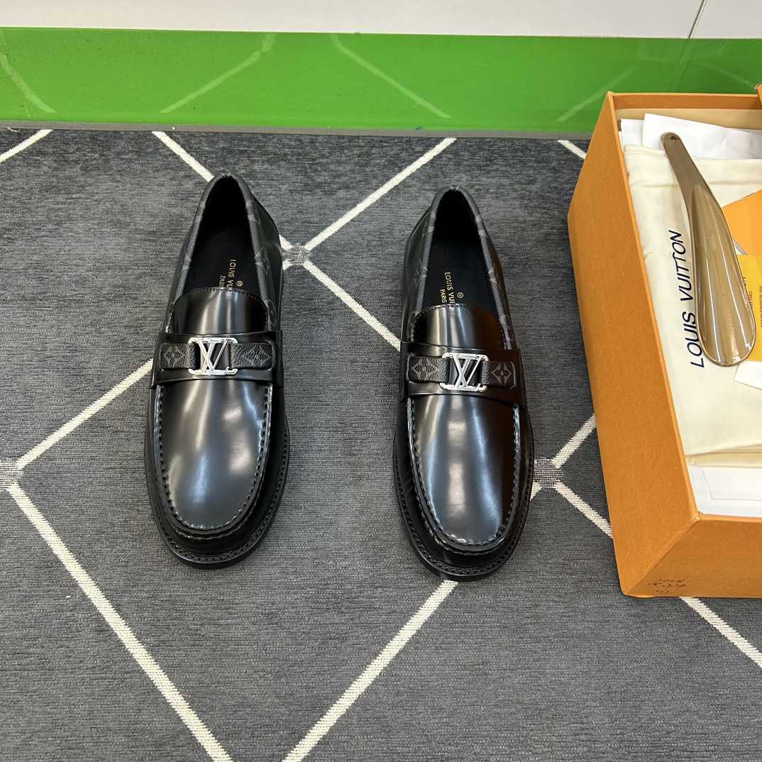 Louis Vuitton Men's Major Leather Loafers - FashionPlug