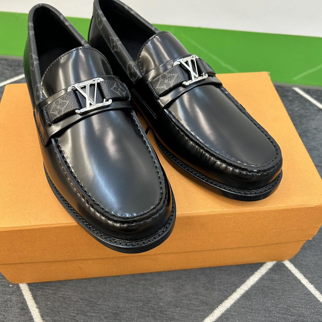 Louis Vuitton Men's Major Leather Loafers - FashionPlug