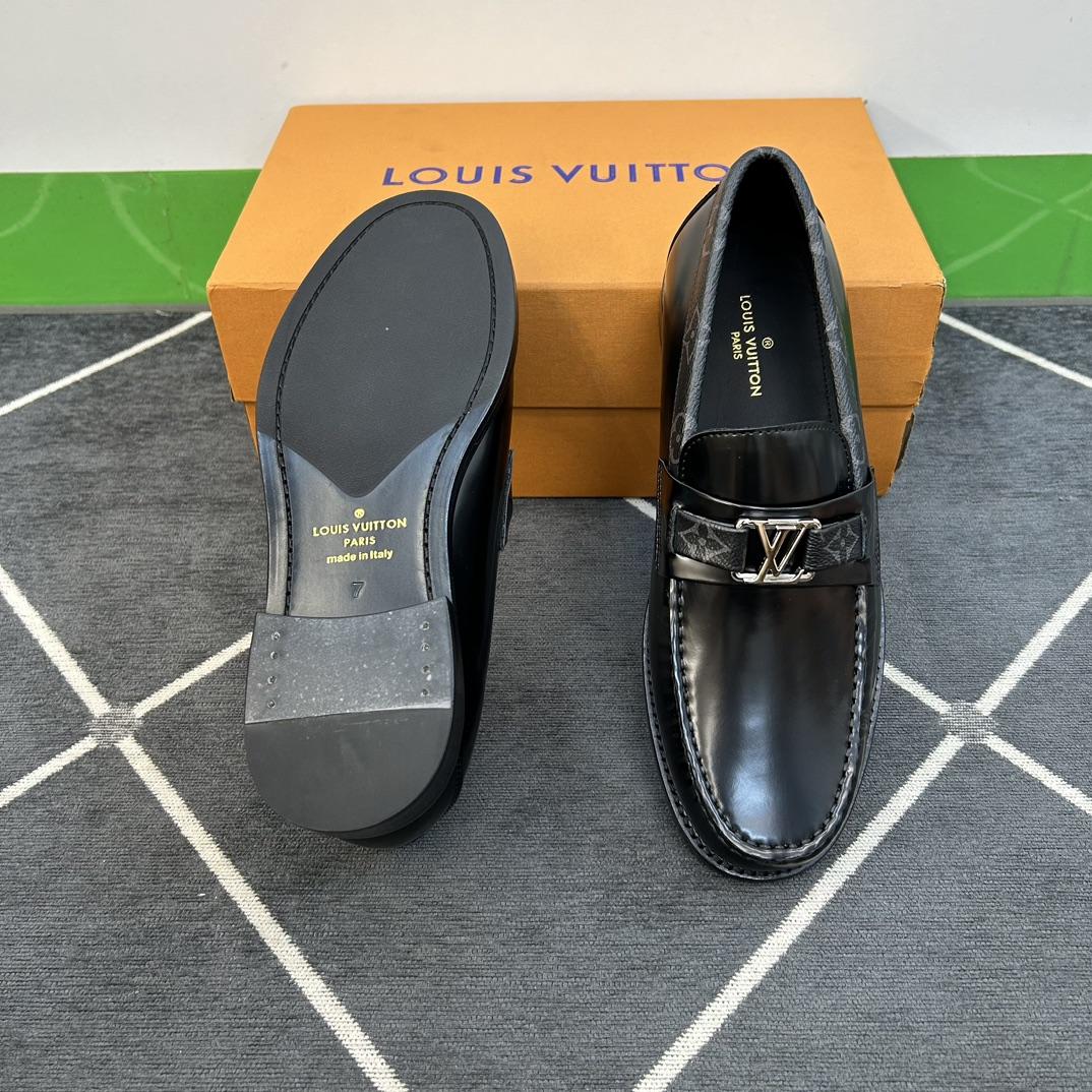 Louis Vuitton Men's Major Leather Loafers - FashionPlug