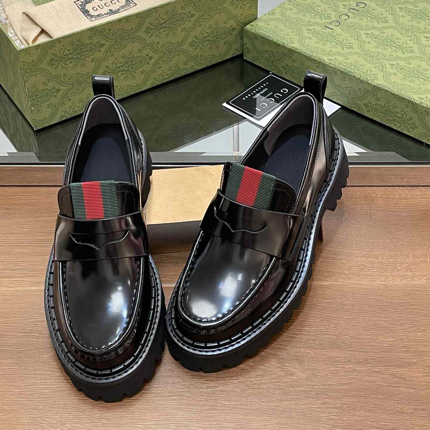 Gucci Women's Loafer With Web - FashionPlug