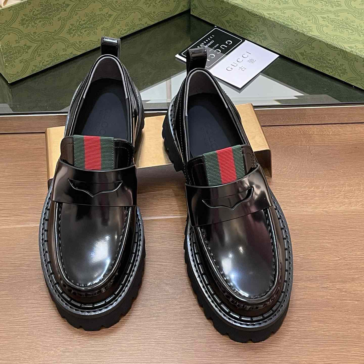 Gucci Women's Loafer With Web - FashionPlug