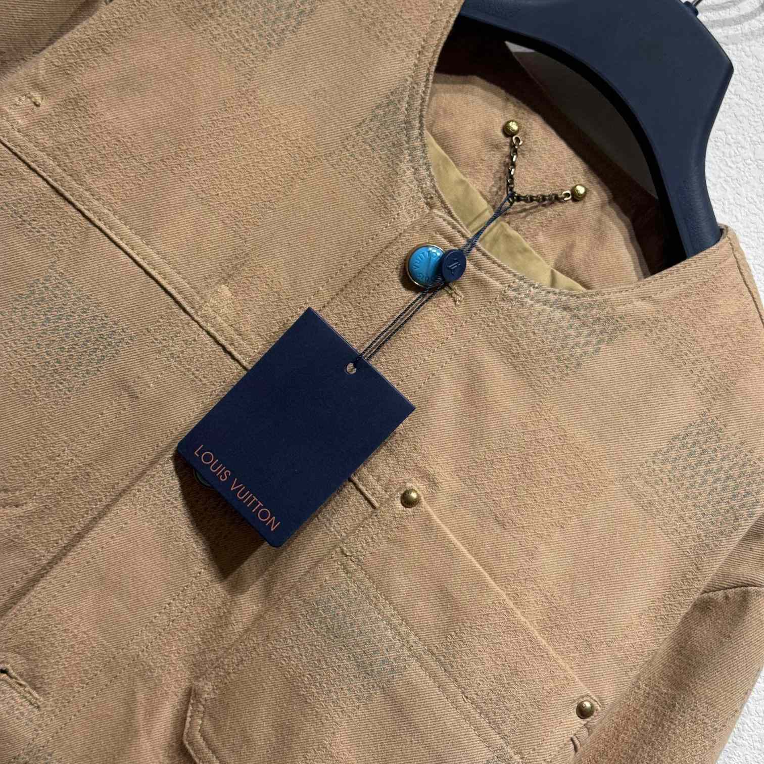 Louis Vuitton Damier Collarless Workwear Cotton Jacket   1AFXPG - FashionPlug