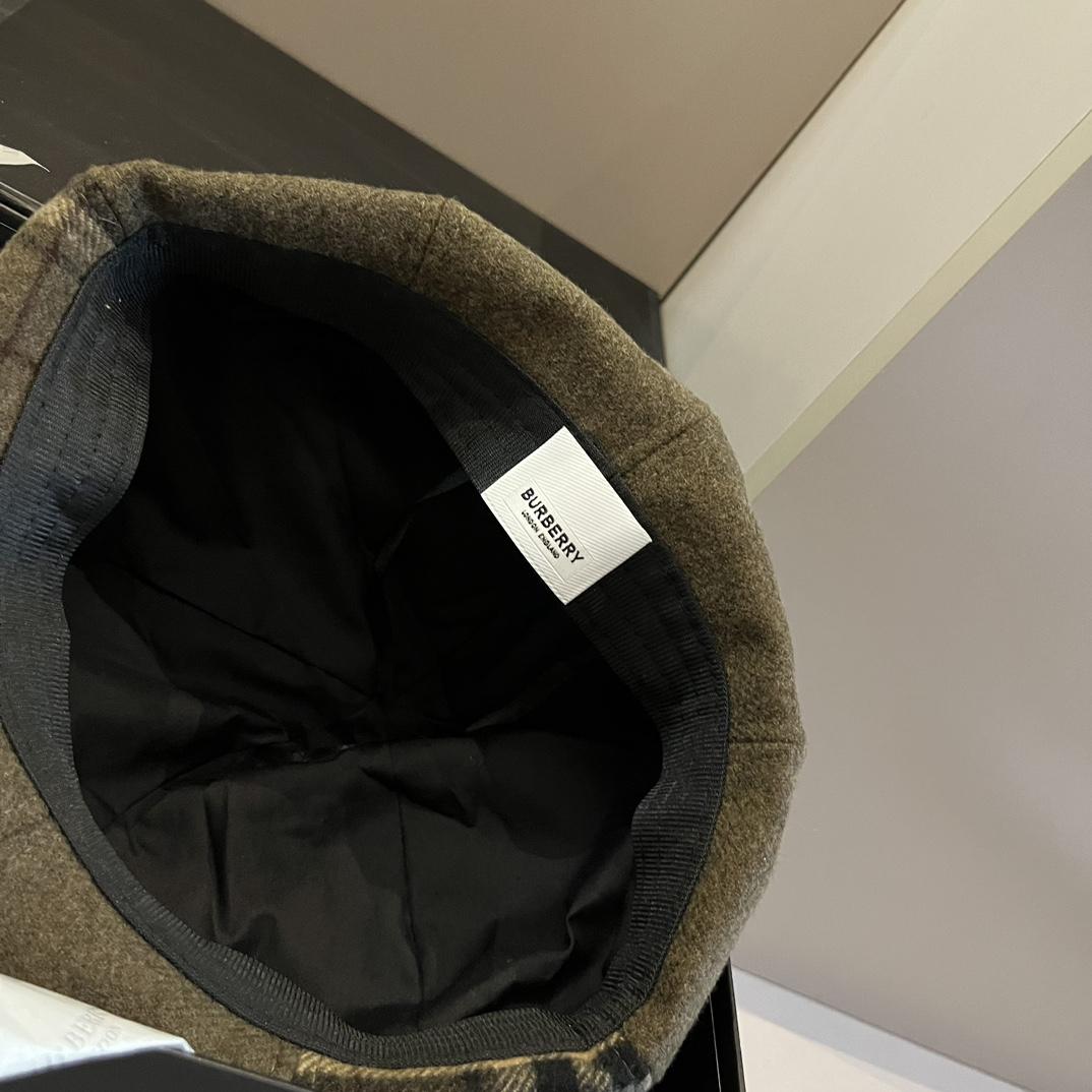 Burberry Beret Hat - FashionPlug