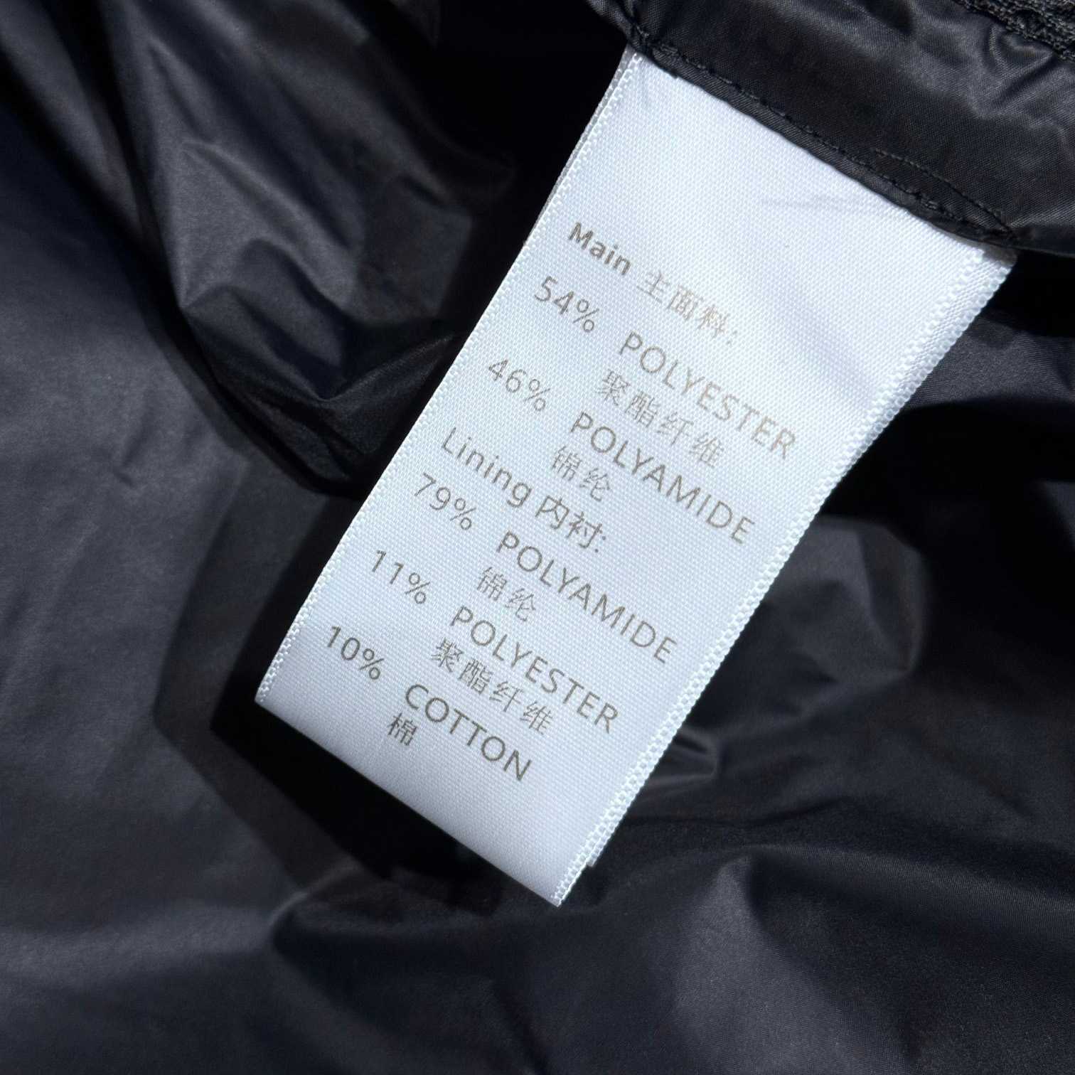 Louis Vuitton Monogram Puffer Jacket    1AGAEQ - FashionPlug