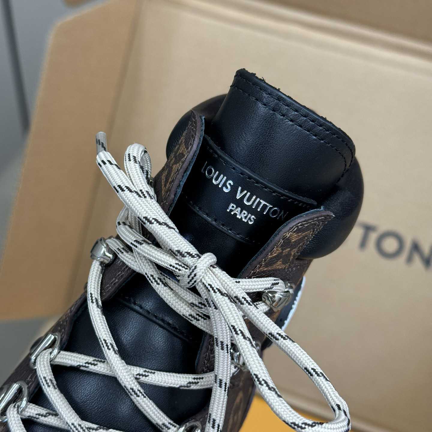Louis Vuitton Ruby Flat Ranger   - FashionPlug