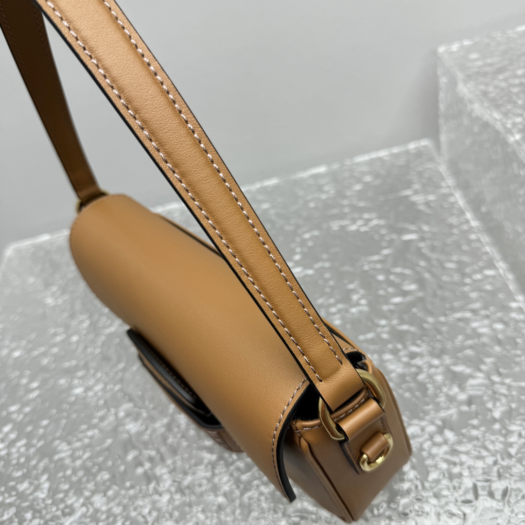 Miu Miu Penny Leather Bag - FashionPlug