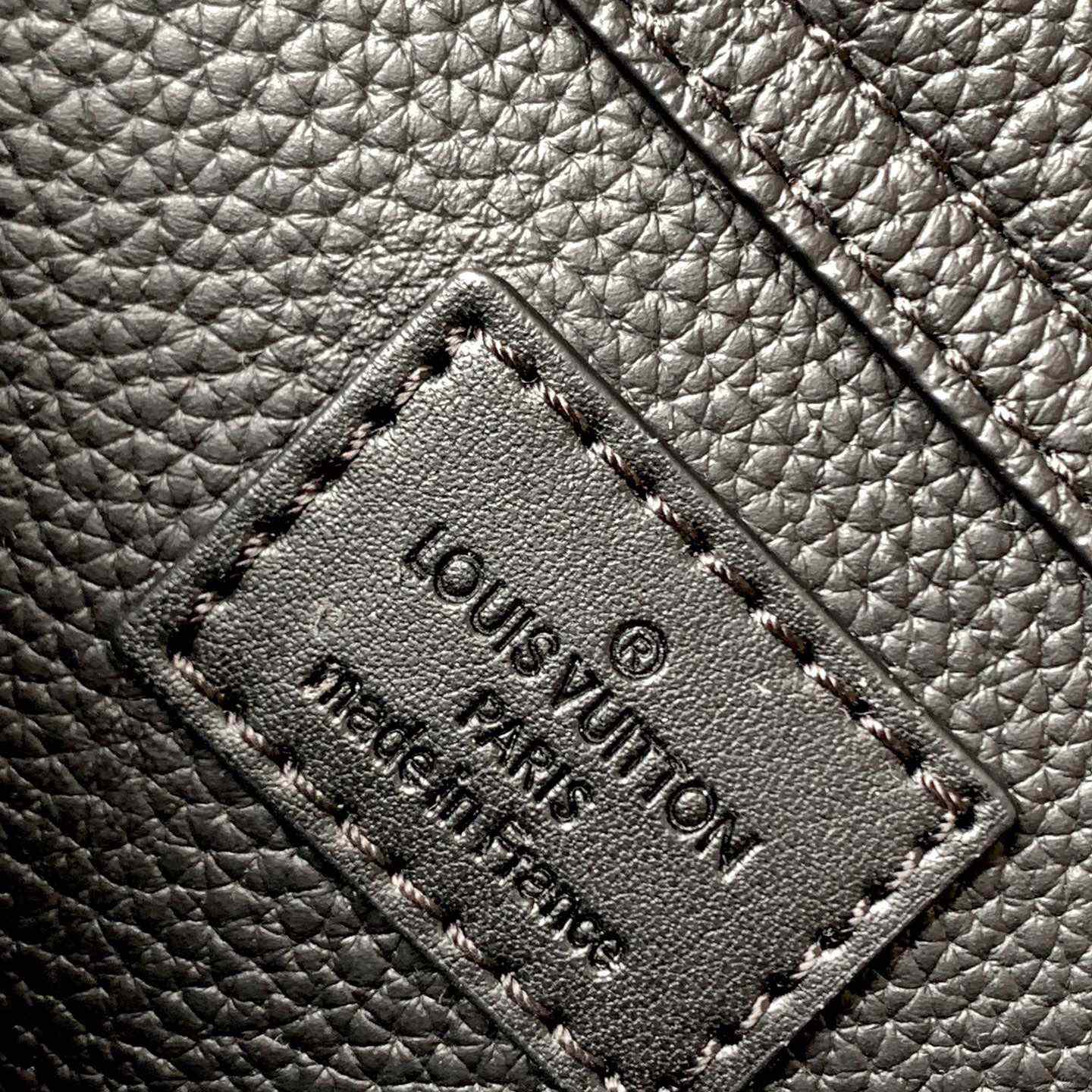 Louis Vuitton Takeoff Sling  M57081 - FashionPlug