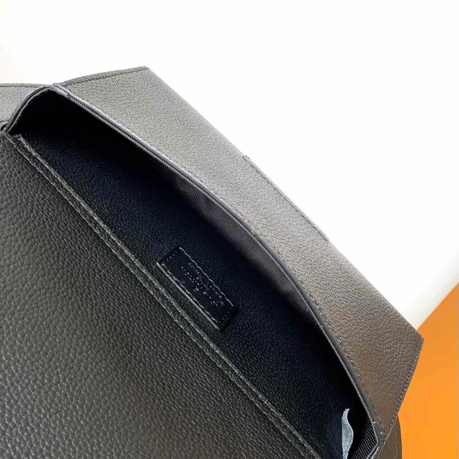 Louis Vuitton Takeoff Sling  M57081 - FashionPlug
