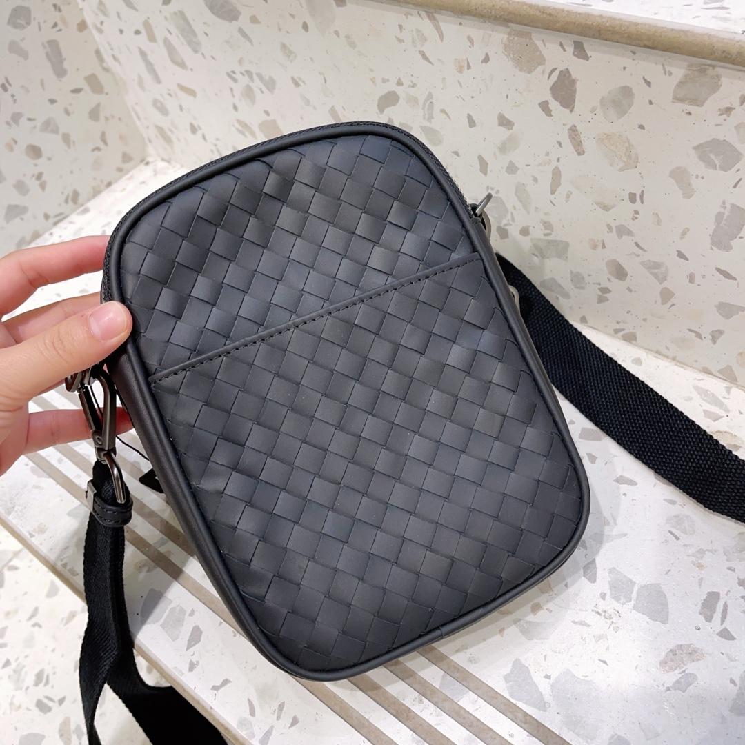 Bottega Veneta Crossbody Bag  - FashionPlug
