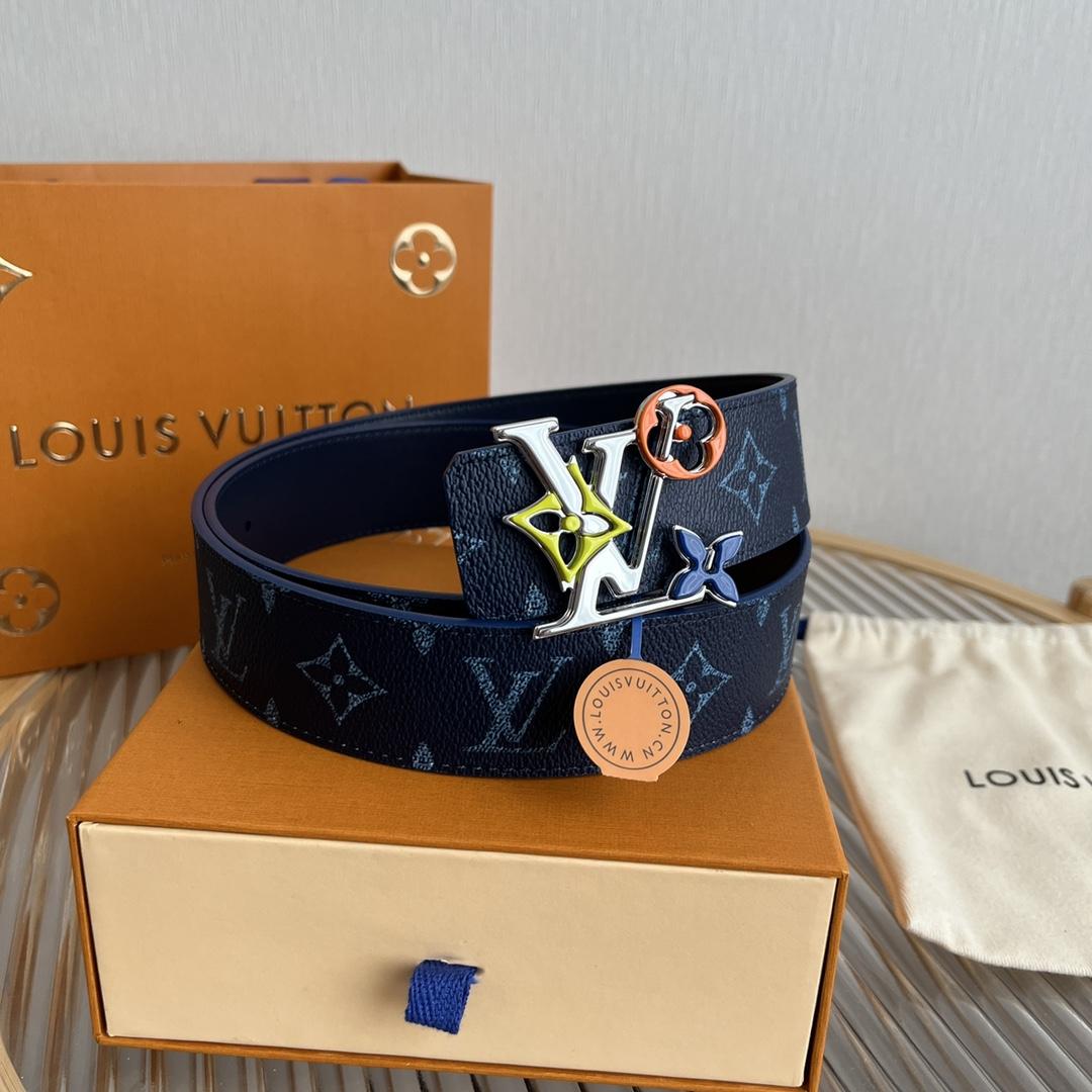 Louis Vuitton LV Initiales 40mm Reversible Belt - FashionPlug