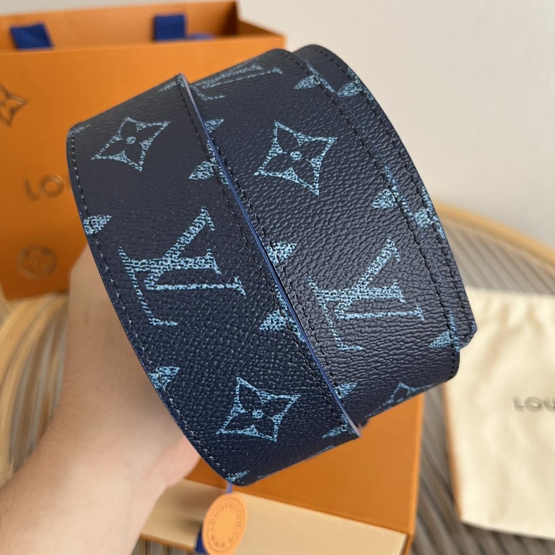 Louis Vuitton LV Initiales 40mm Reversible Belt - FashionPlug
