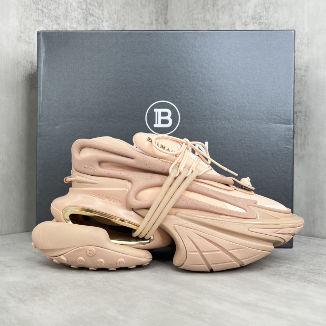 Balmain "Unicorn" Low top Sneakers - FashionPlug