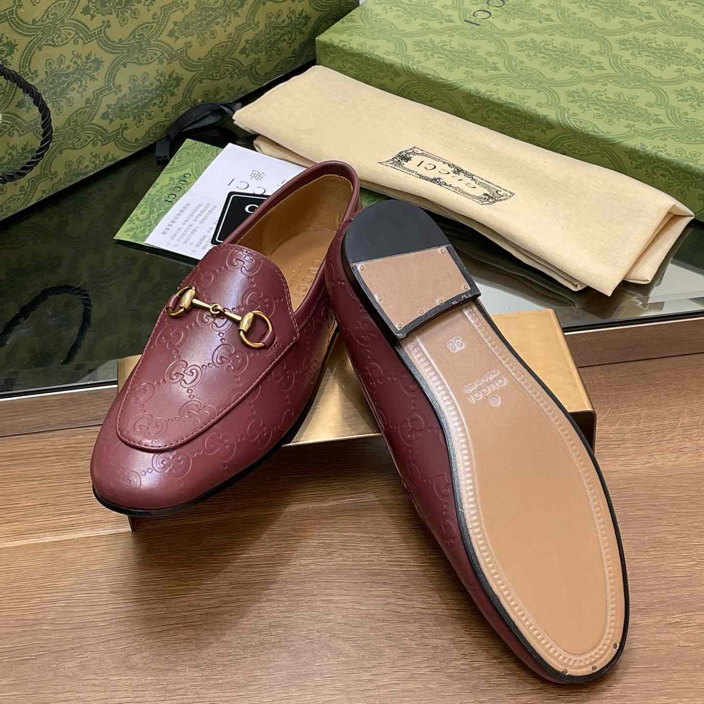 Gucci Women's Gucci Jordaan Loafer - FashionPlug
