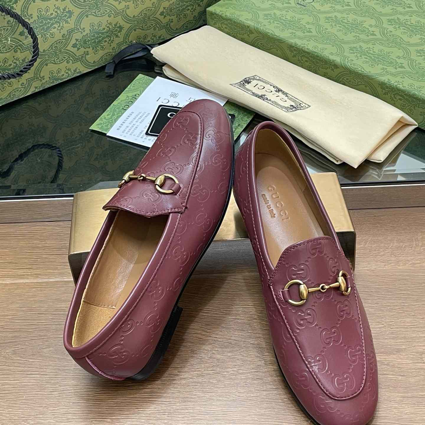 Gucci Women's Gucci Jordaan Loafer - FashionPlug