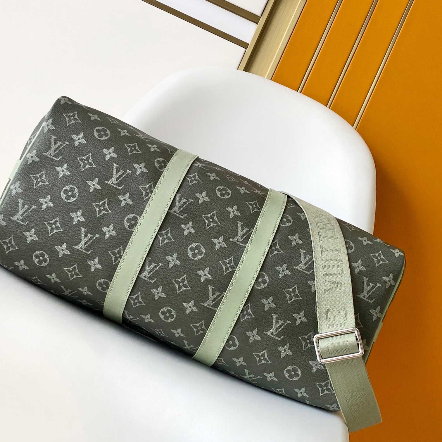Louis Vuitton Keepall 45   M11718  - FashionPlug