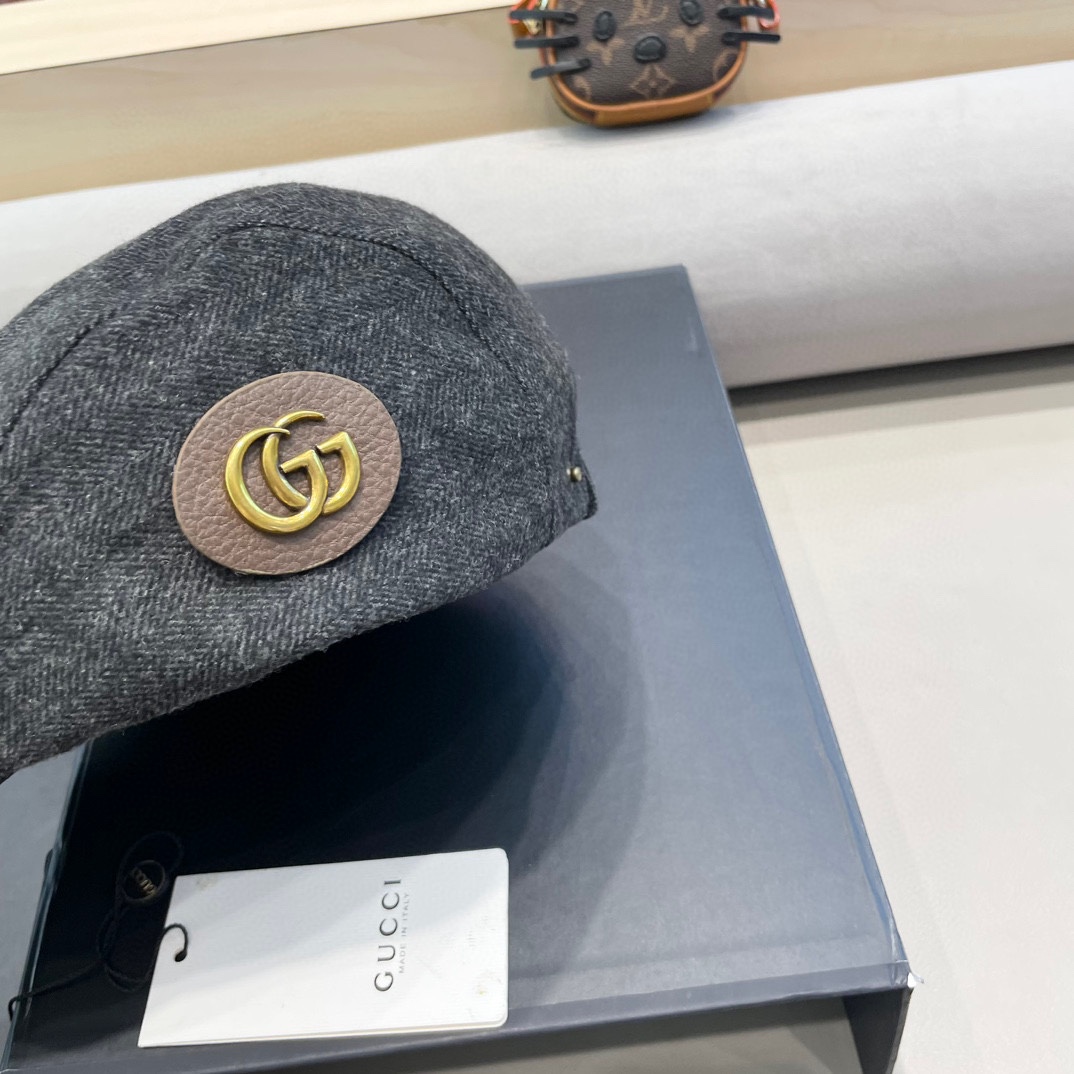 Gucci Flat Cap - FashionPlug