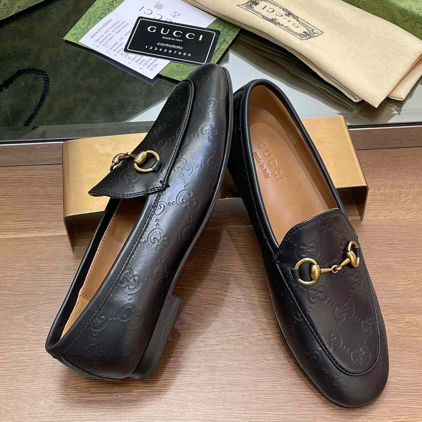 Gucci Women's Gucci Jordaan Loafer - FashionPlug