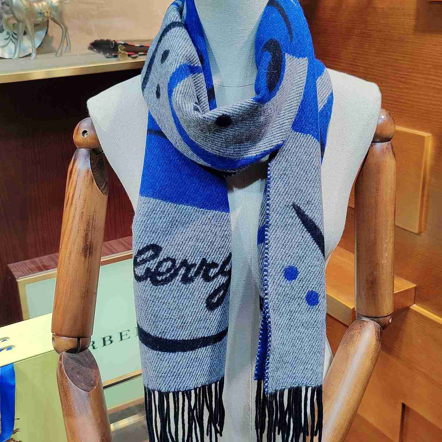 Burberry Mirrored Horse Cashmere Scarf - FashionPlug