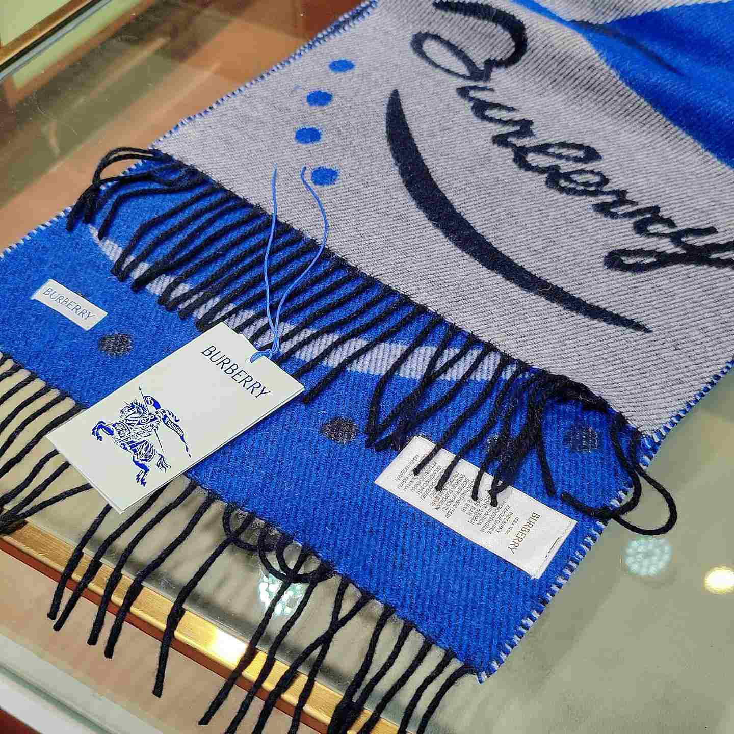 Burberry Mirrored Horse Cashmere Scarf - FashionPlug